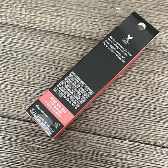 elf Lip Balm - Picture 2 of 2